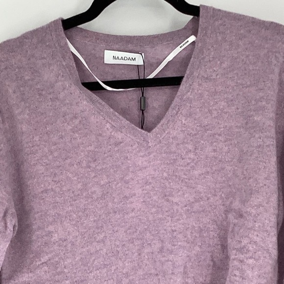 NEW! NAADAM Size Small V Neck Pullover Sweater Purple $385 MSRP J7-13 - Picture 4 of 11